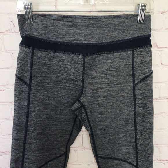 MPG Blue and Gray Cropped Leggings - Size Small - Picture 2 of 8